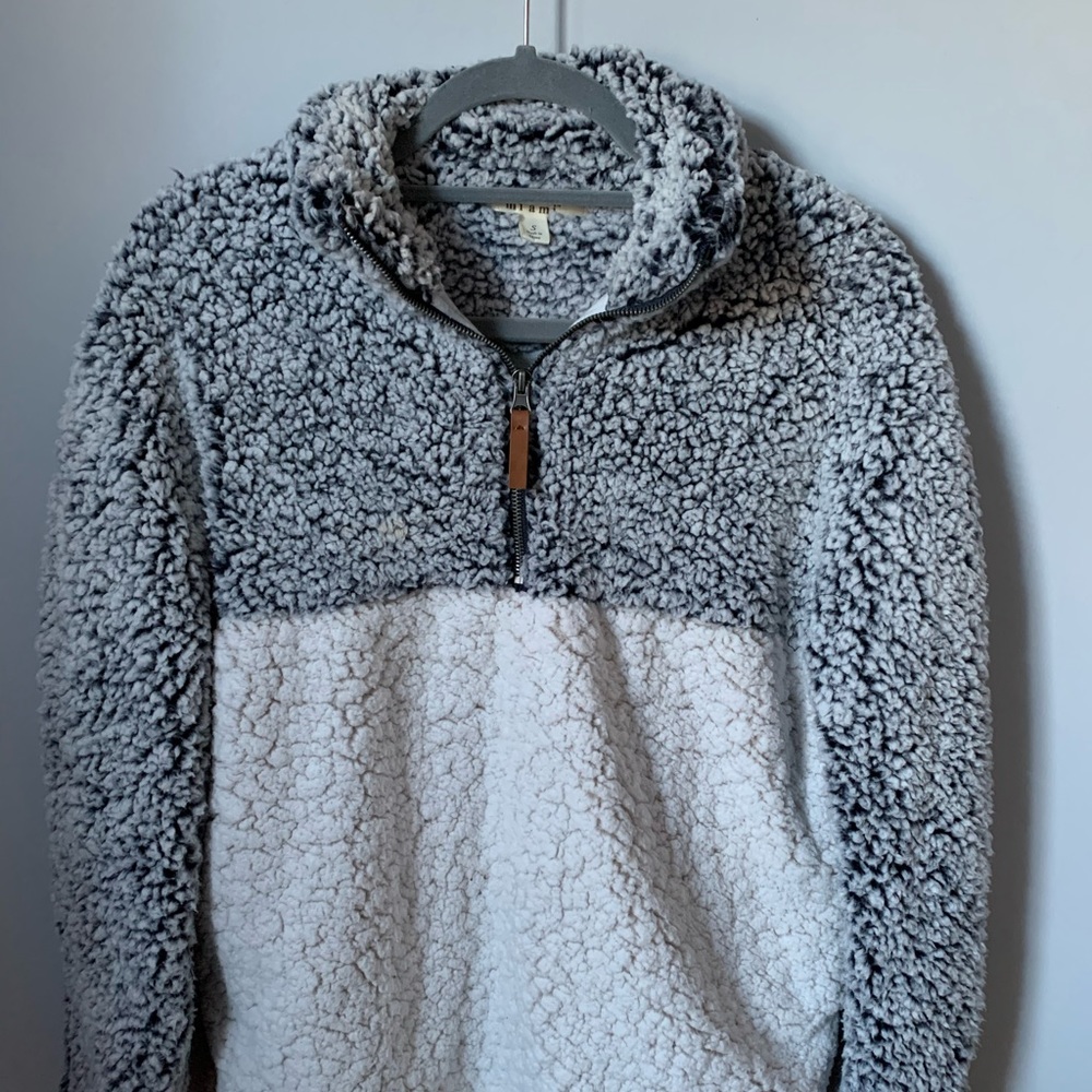 Francescas fuzzy quarter zip Sherpa
